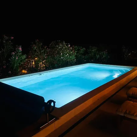 Flora Villa *