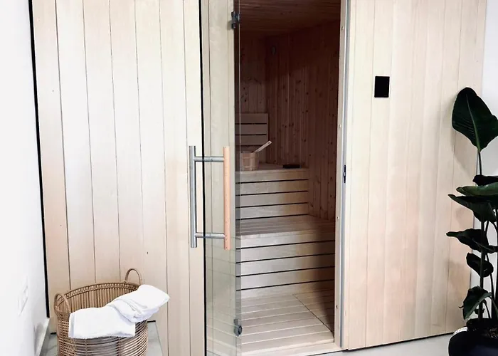 Villa Flora Srinjine